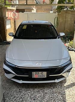 هیوندای ئەلەنترا